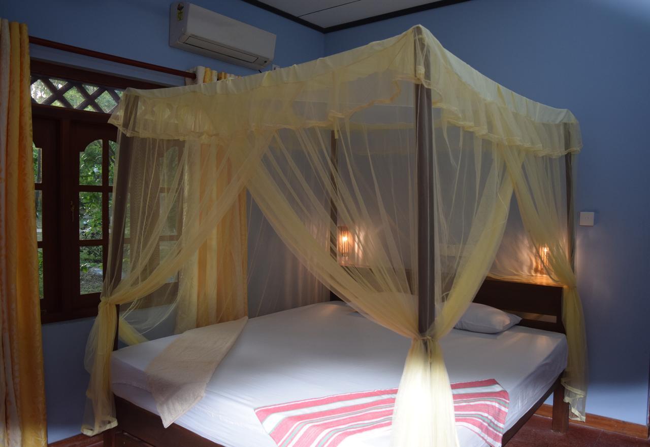Lavish Eco Jungle Hotel Tissamaharama Exterior photo